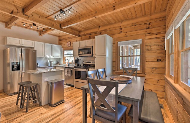 Remodeled Mountain Escape w/ Hot Tub & 122 Acres!