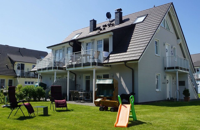 Ren. Appartement au rez-de-chaussée, WiFi, proche de la plage, partiellement clôturé, enfants-u. tierfreundl.