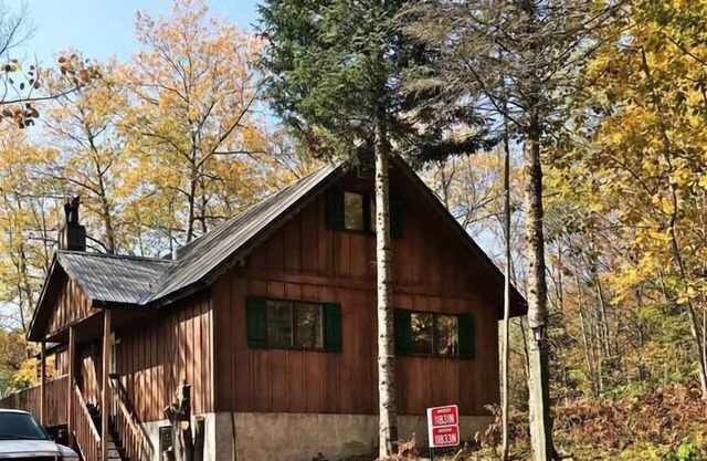 Rendezvous Cabin ~ A/C & Ensuite Sauna