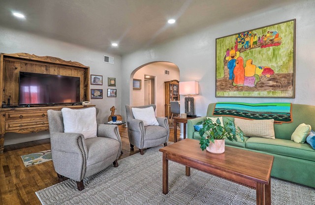 Renovated 1940's Home with Patio + Backyard!