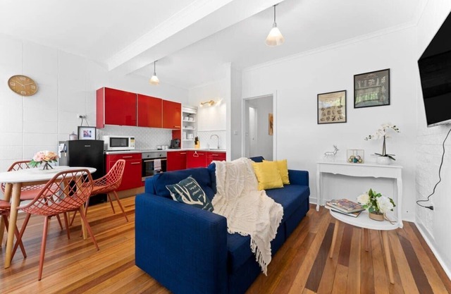 Renovated 1BR Unit CBD/Parking/Wi-Fi/South Tce