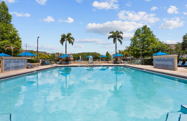 Renovated 3BD/2BA Venetian Bay Retreat game room