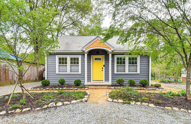 Renovated Carrboro House with Deck & Fire Pit!