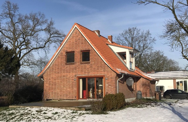Maison de clinker rénovée près de Hambourg