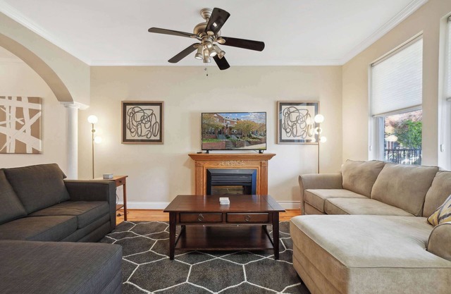 Renovated DC Home w Parking!