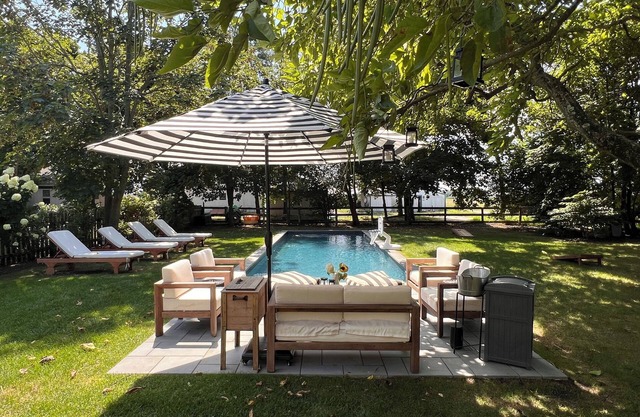 Renovated Farmhouse on Vineyard w/ Heated Pool, mins from Beach + Farm