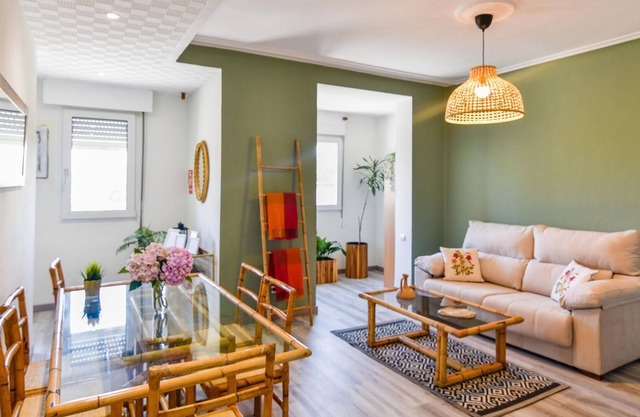 ¡Nuevo! Casa reformada con parcela en Santander