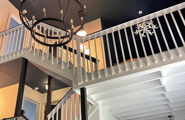 Fully Renovated Jiminy Peak Townhouse, walk to all