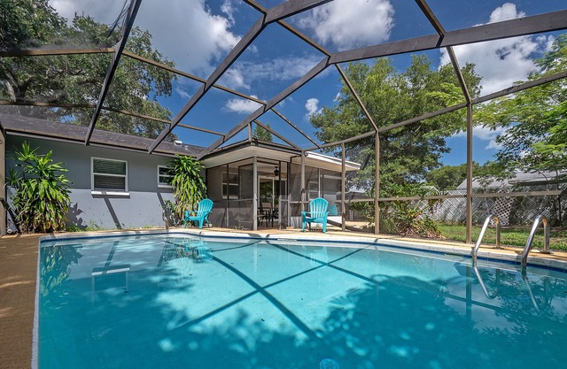 Renovated Largo Pool Home