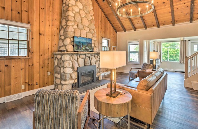NEW! Renovated & Spacious Cabin w/ Patio & Grounds