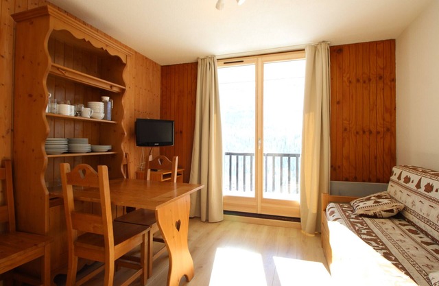 Studio cabine rénové, 4 couchages, à 400m des pistes - Flaine Forêt