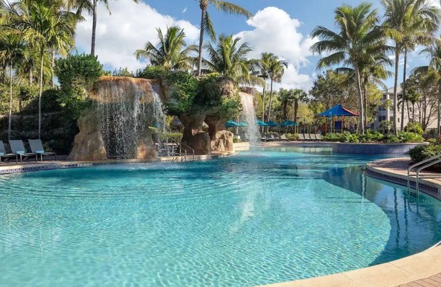 Rent a Studio at Hyatt Coconut Cove, Bonita Springs – Luxury & Comfort Await!