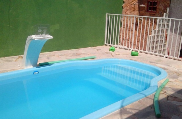 Location maison pour la saison avec PISCINE, barbecue, climatisation, SKY tv
