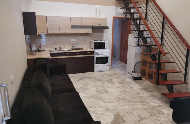 Rent Rooms kalamata beach