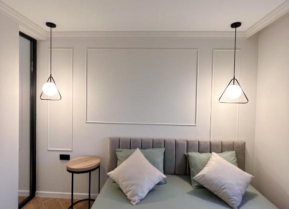 RentHouse Apartments Neoclassic