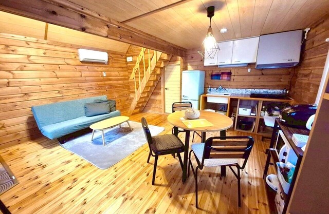 Rental of the whole building one room / Takashima Shiga
