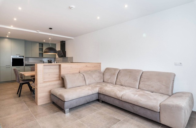 Résidence Diana Appartement 402 avec vue sur les montagnes et Wi-Fi.
