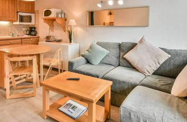 C3 "Pistes de Soleil" – Appartement au cœur du Chinaillon, entre pistes et rue animée