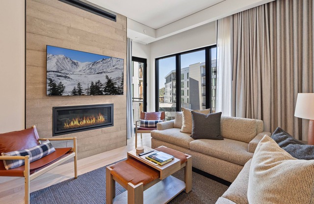 Resort amenities high end luxury, Rooftop pool, Onsite spa and restaurants, Luxury 2BR Condo