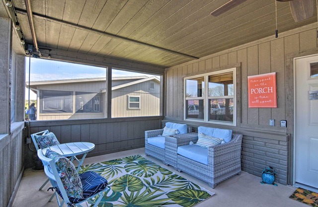 Resort Cabin w/ Nearby Pool & Lake Access!