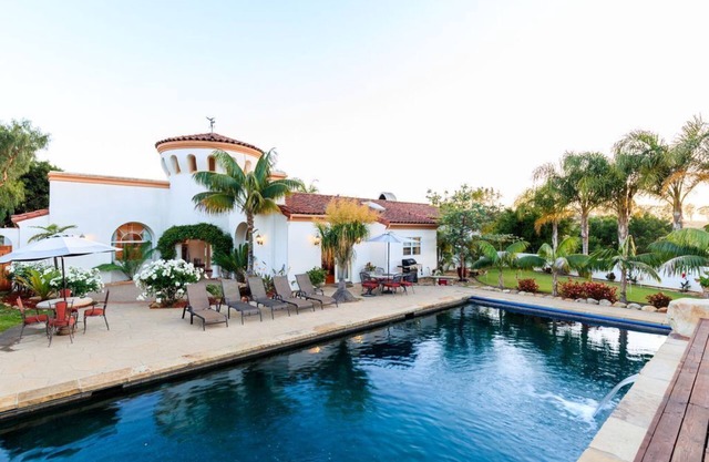 Superbe domaine privé de 25 acres, avec piscine d'eau salée et spa de Santa Barbara