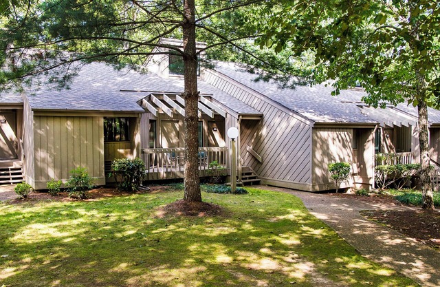 Belle villa de deux chambres dans la communauté de villégiature