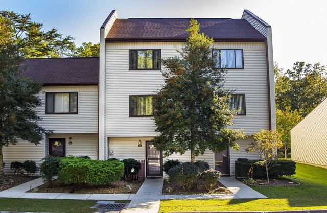 Condo 4 chambres, parfait pour les grandes familles et les golfeurs! 12 personnes!