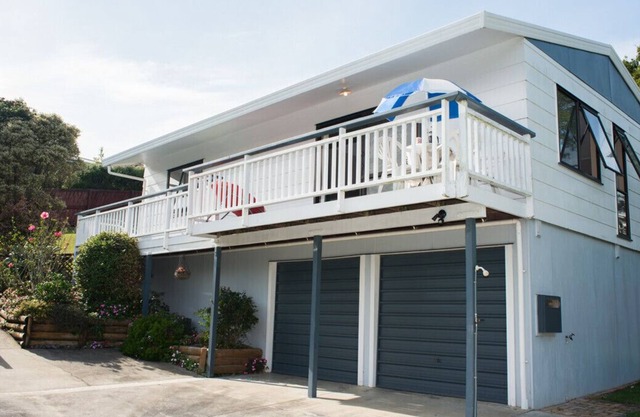 Rest & Relax - Maison de vacances Raglan