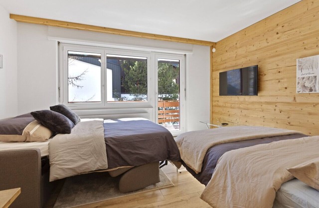 Retraite alpine: Studio paisible et rénové