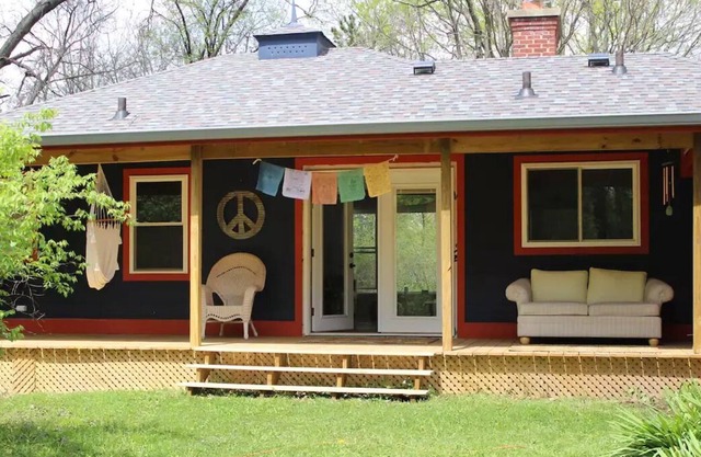 Retreat Home on 6 wooded Acres