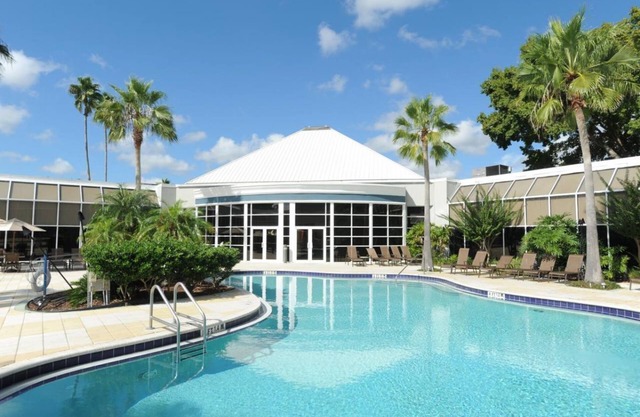 Retreat & Reconnect! Relaxing Room | Onsite Pool