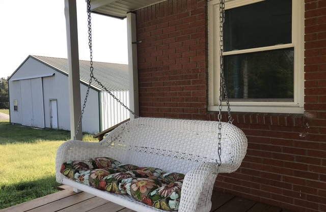 Retreat, Relax, Refresh dans cette maison de campagne confortable. Dixon Springs Cabins