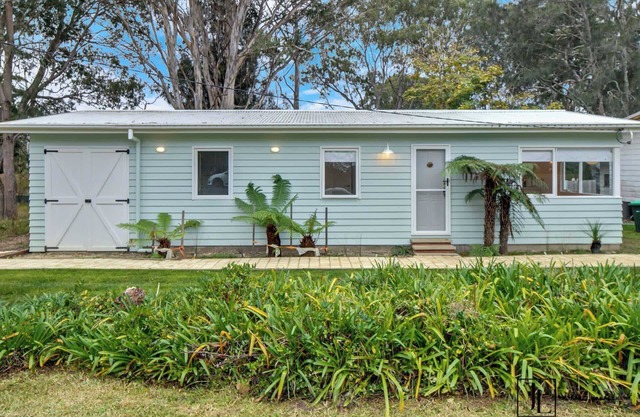 Retro Coastal Cottage