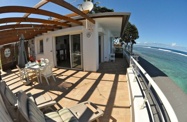 REVE AUSTRAL T2D au bord du Lagon Terrasse 60m2 vue mer 180°