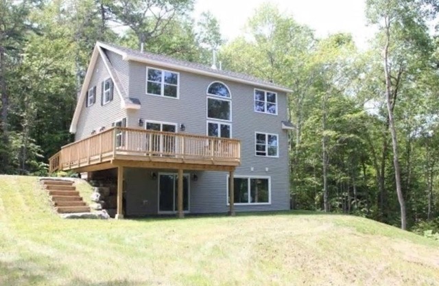Rhumb Line, très privé! Oceanfront, très bien situé à Surry, ME Sleeps 10