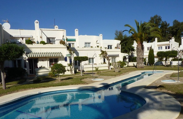 Rio Abajo - 3 bedrooms - 2 bath rooms, Wifi - right on the beach
