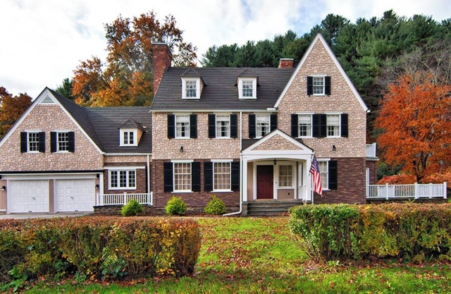 Rich Valley Estate 338 acres 8 bdrm 11 bds 7 fireplaces 8 bath+Hunting & fishing