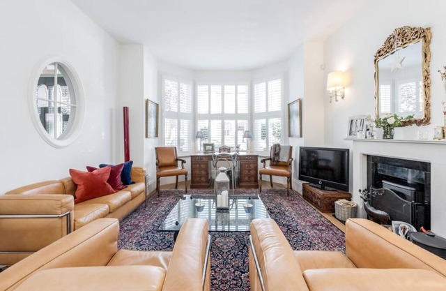 Belle famille victorienne maison / jardin / Londres 20 mins / Richmond / marche au tube