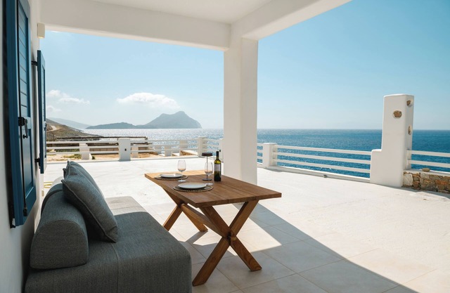 Richti studio - Amorgiani Gi with Aegean Sea view!