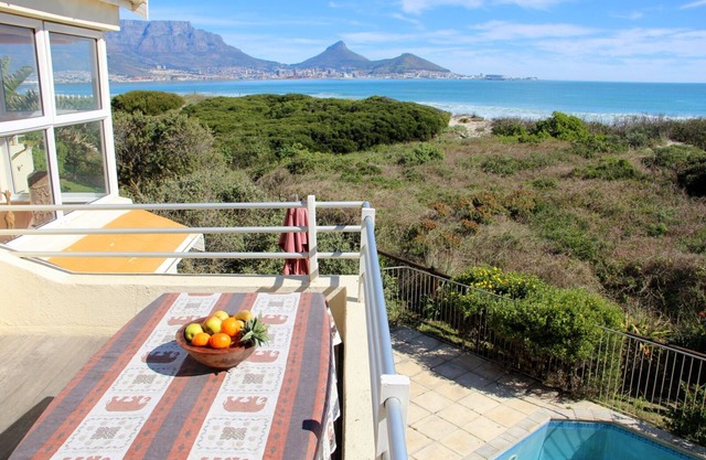 Directement sur la plage, avec vue sur Table Mountain, Piscine, Complexe de sécurité