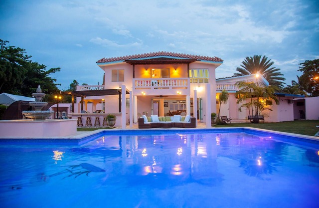 Casa Canal - Le caché de Jem de Rincon - Le luxe tropical de front de mer à son meilleur!