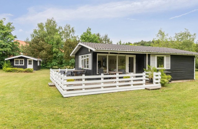 "Ristana" - 200m from the sea by Interhome