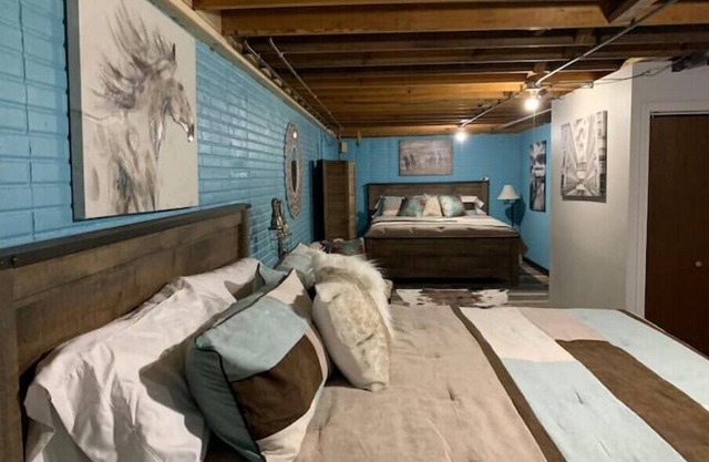 Ritchie’s Oshkosh Chalets: Expansive Family Suiten