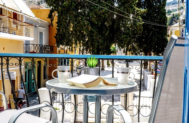 Ritzi Apartment in the heart of Symi