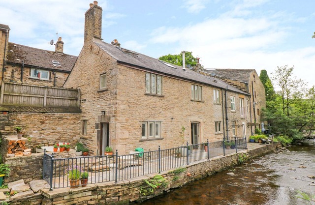 RIVER COTTAGE HAYFIELD, familial et convivial à Hayfield, Ref 1007439