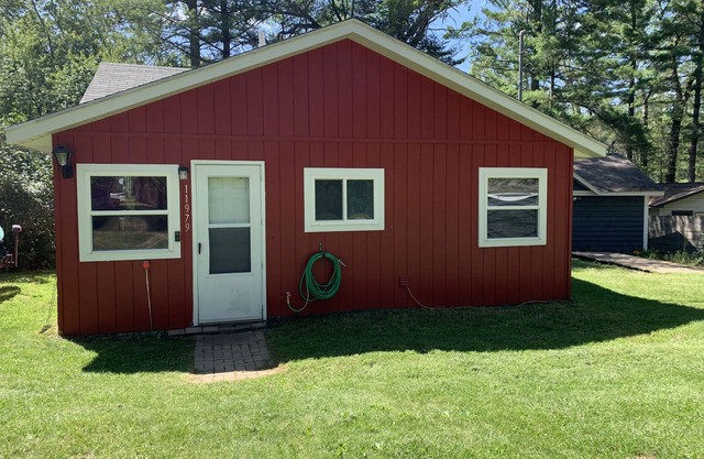 Cabane sur la rive sud de la rivière AuSable