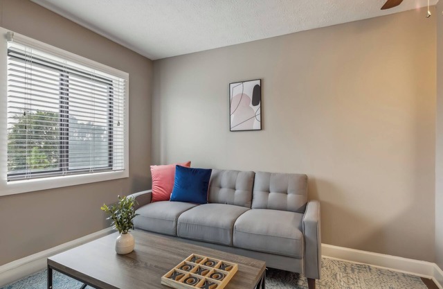 River West 410 I Modern & Comfy Oasis