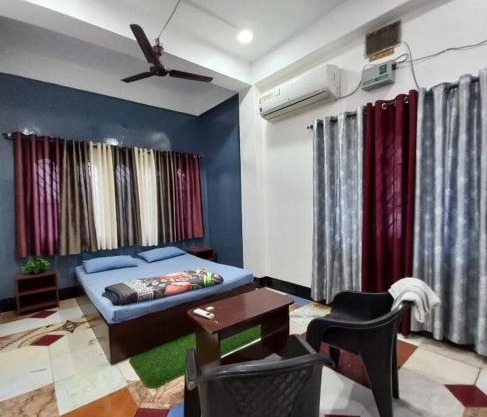 Riverbank Guesthouse with Restaurant & self cooking facility