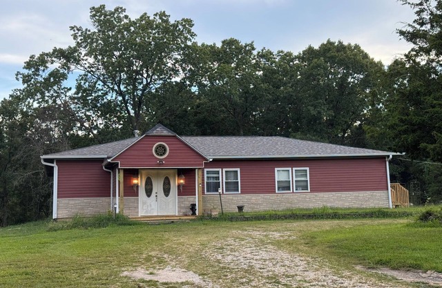Riverbend Getaway 134