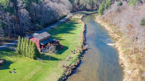Riverbend Retreat